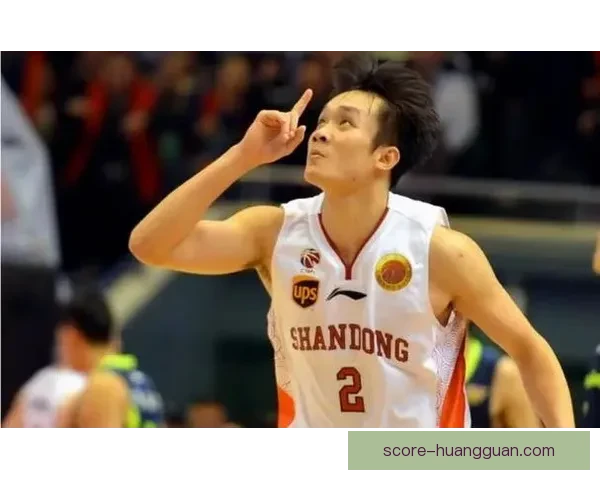 丁彦雨航回忆与科比的合影机会 坚持将这一刻留给赛场